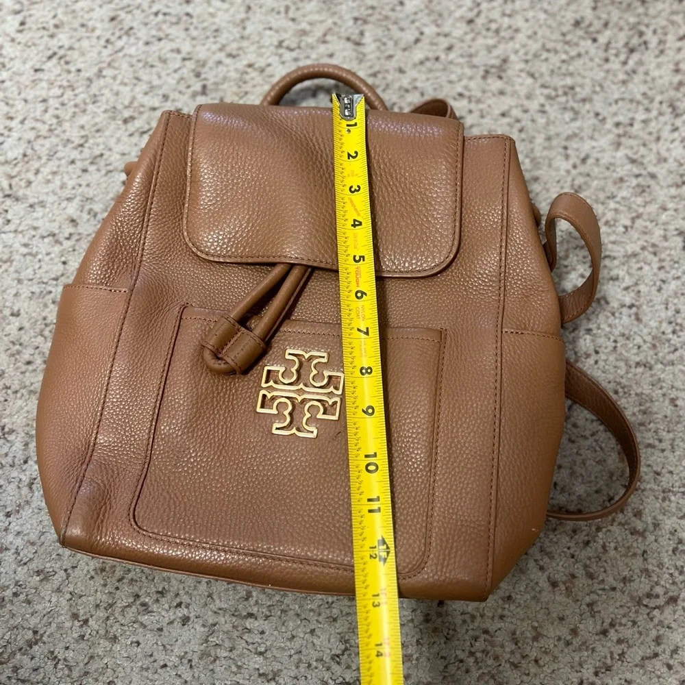 Tory Burch Britten Leather tan‎ brown Large Backpack  classic casual work
